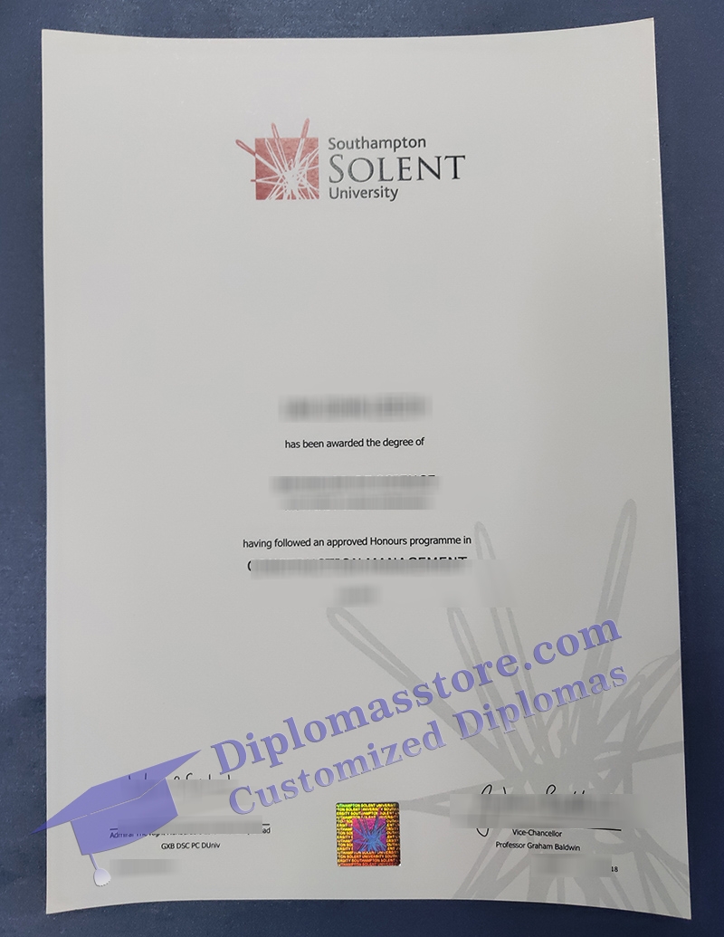 Southampton Solent University degree